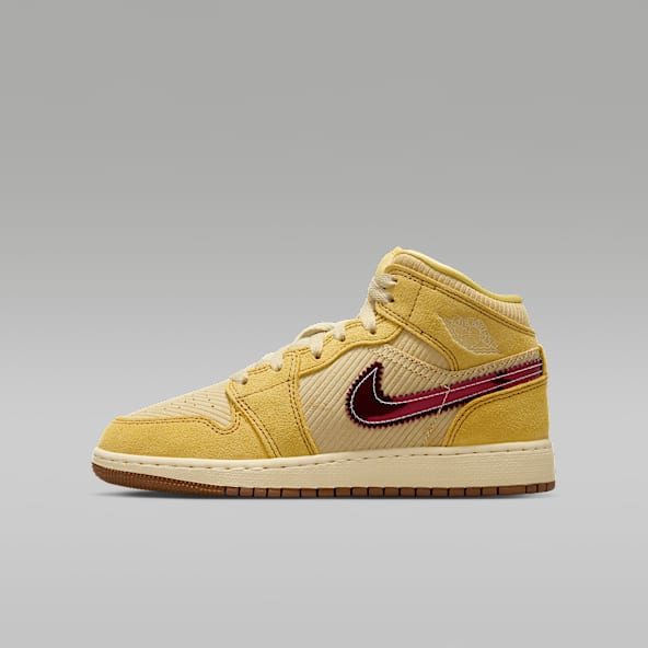 Jordan 1 Mid Top Shoes. Nike.com